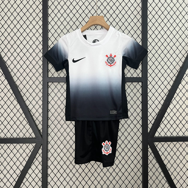 Niño 1ª Corinthians 24-25
