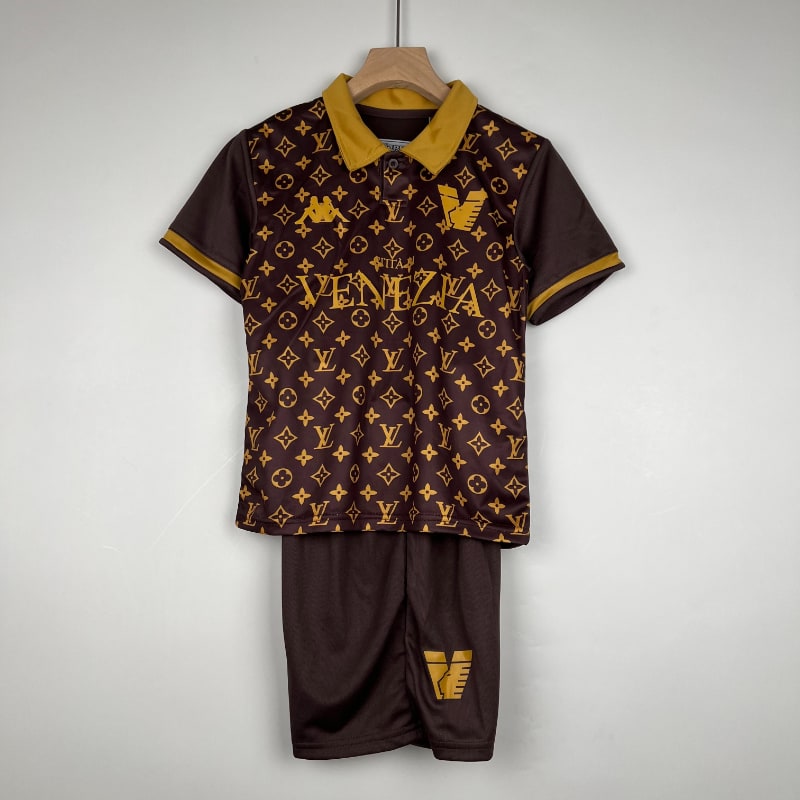 Niño especial Venezia 23-24