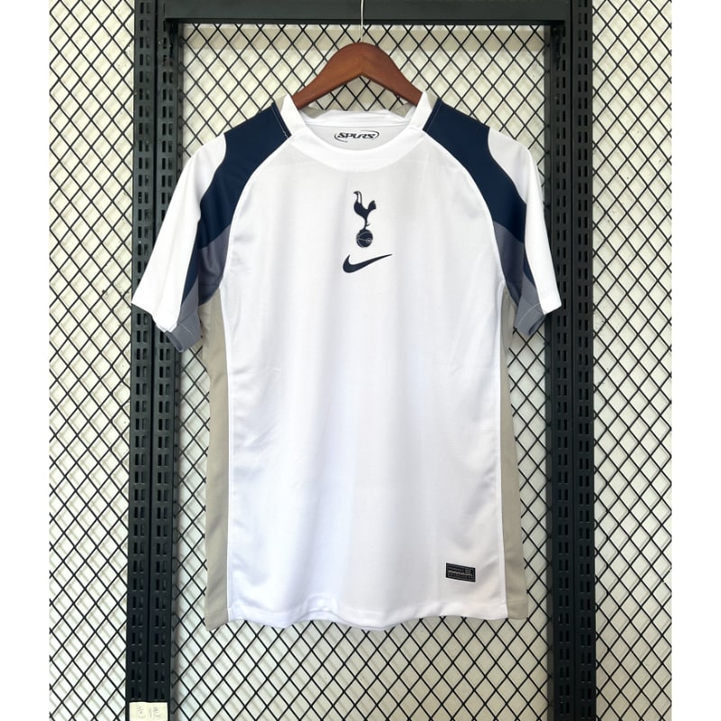 1ª Tottenham 25-26