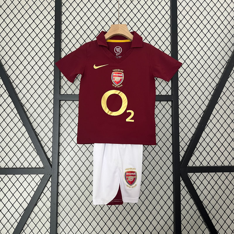 Niño Arsenal 05-06