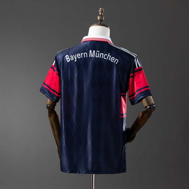 Bayern 97-98 imagen 2