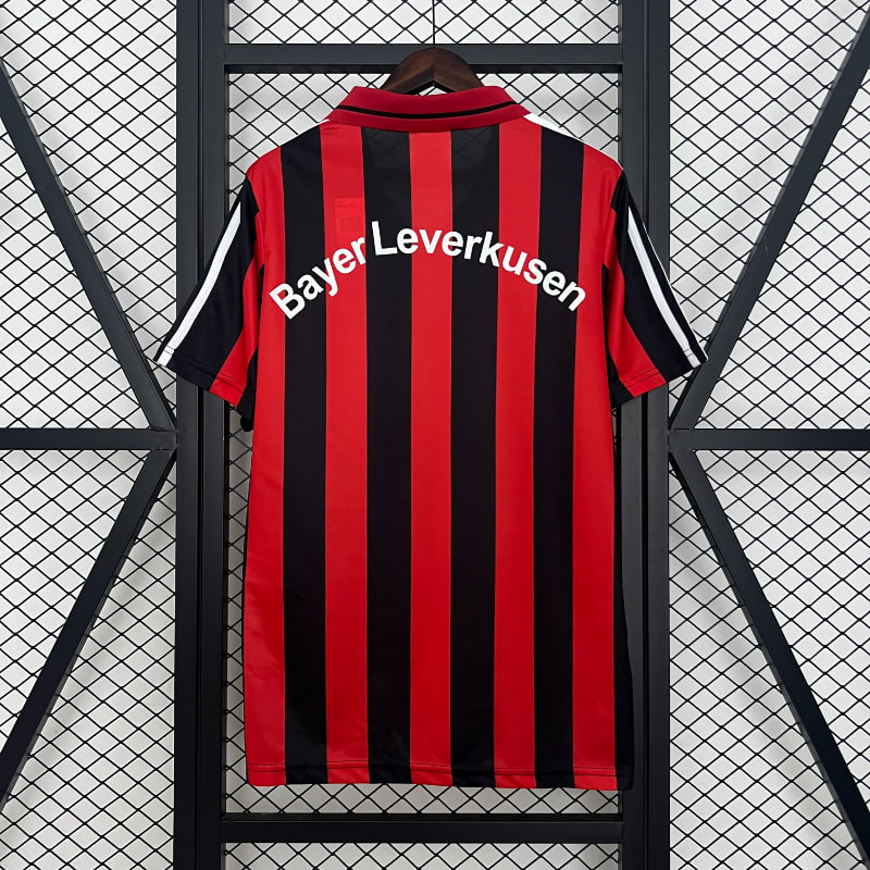 Leverkusen 01-02 imagen 2