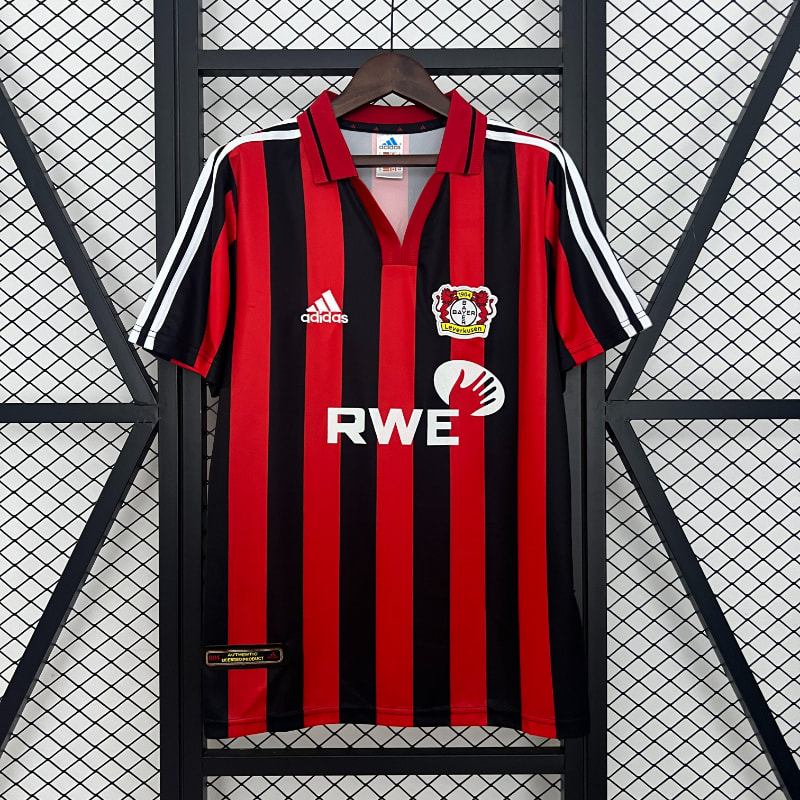 Leverkusen 01-02