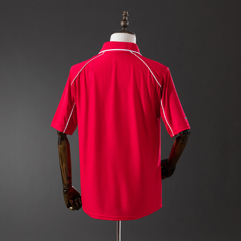 Liverpool 00-01 -2