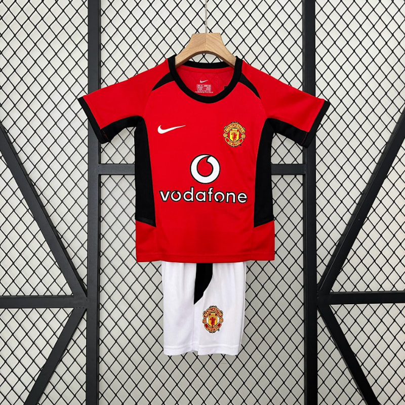 Niño Manchester United 02-04