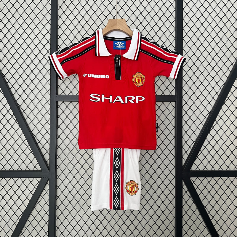 Niño Manchester United 98-99