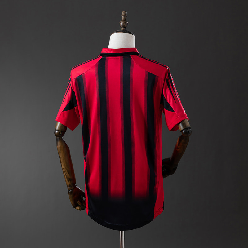 Milan 04-05 imagen 2