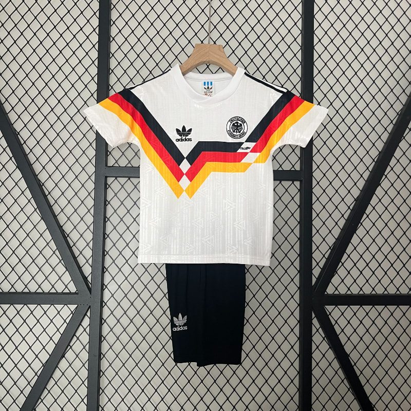 Niño Alemania 1990