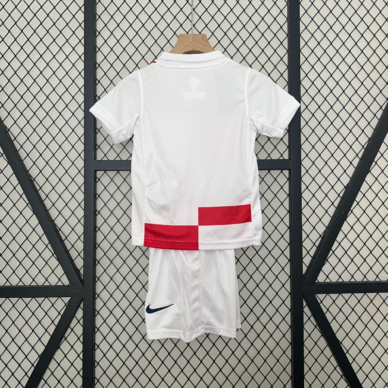 Niño 1ª Croacia 2024 imagen 2