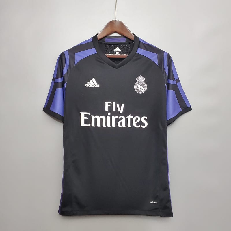 Real Madrid 15-16 -3