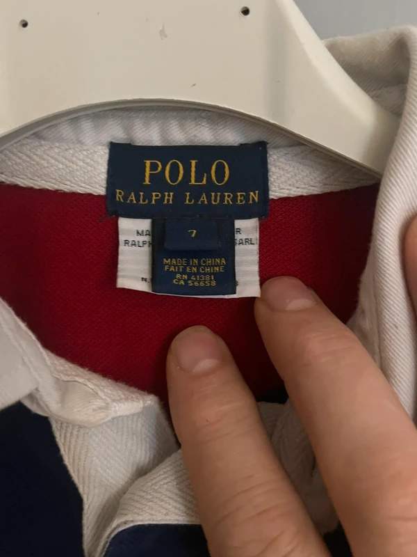 Très beau polo Ralph Lauren, Ralph Lauren, Multicolore, taille 7 ans / 122 cm, Très bon état — occasion à Guidjel (photo 3)