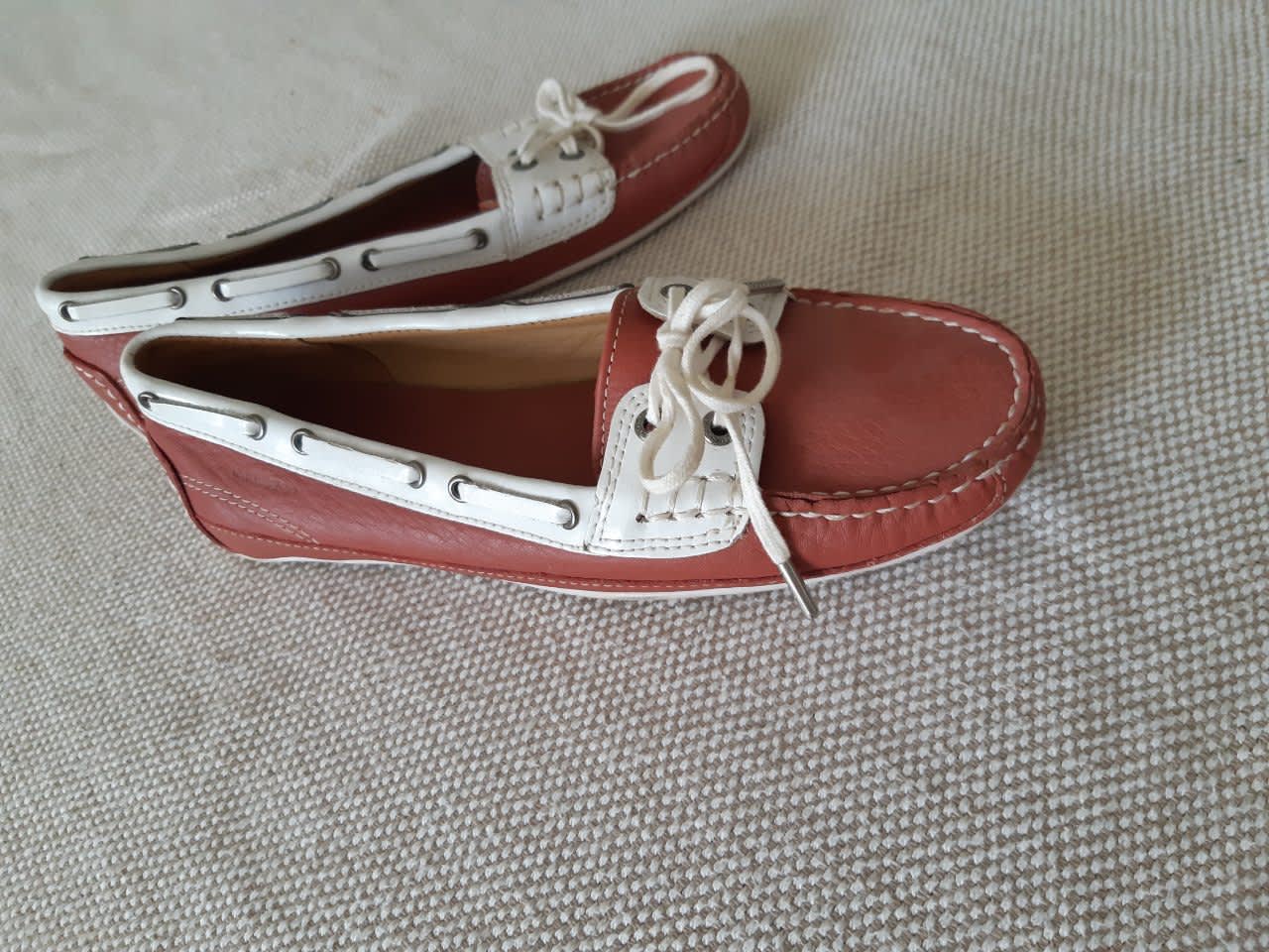 chaussures bateau / mocassins nautiques de,collection Artisan de Sebago, Sebago, Blanc, taille 39, Très bon état — occasion à Bir el-Djir (photo 5)