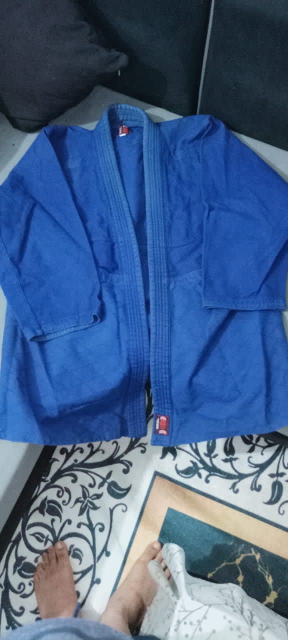 Kimono (judogi) de judo/jujutsu, Bleu, taille XXL, Neuf sans étiquette — occasion à Alger Centre (photo 5)