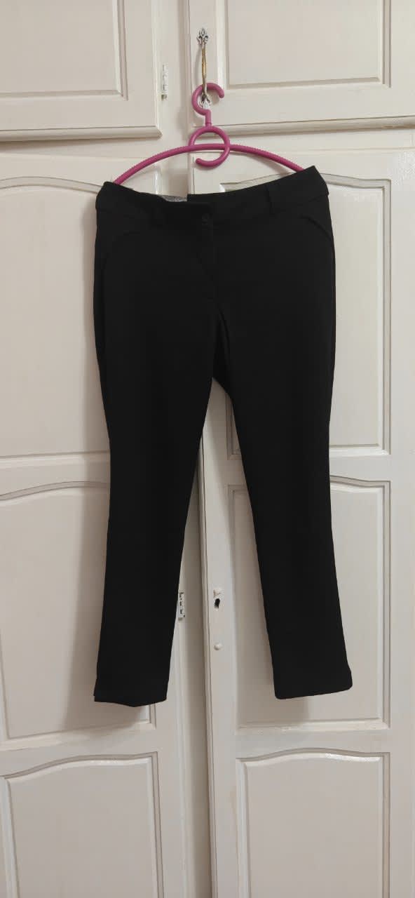 Pantalons & Jeans multicolore — taille L, Multicolore, taille L, Neuf sans étiquette — occasion à Alger Centre (photo 4)