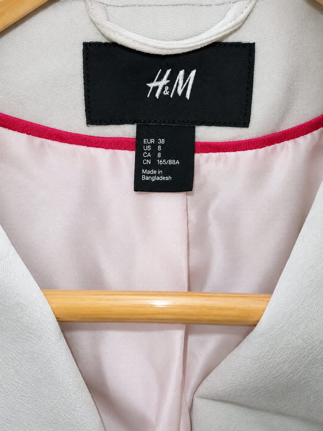 Blazer classique H&M, H&M, Blanc, taille M, Neuf sans étiquette — occasion à Oran (photo 2)