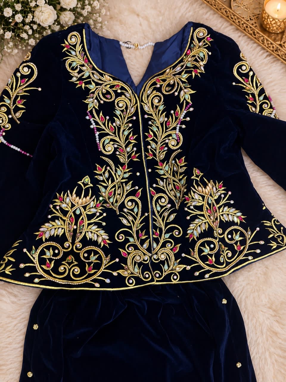 Karakou شعرة حرة, Traditional, Bleu, taille L, Neuf sans étiquette — occasion à Bachedjerah (photo 3)
