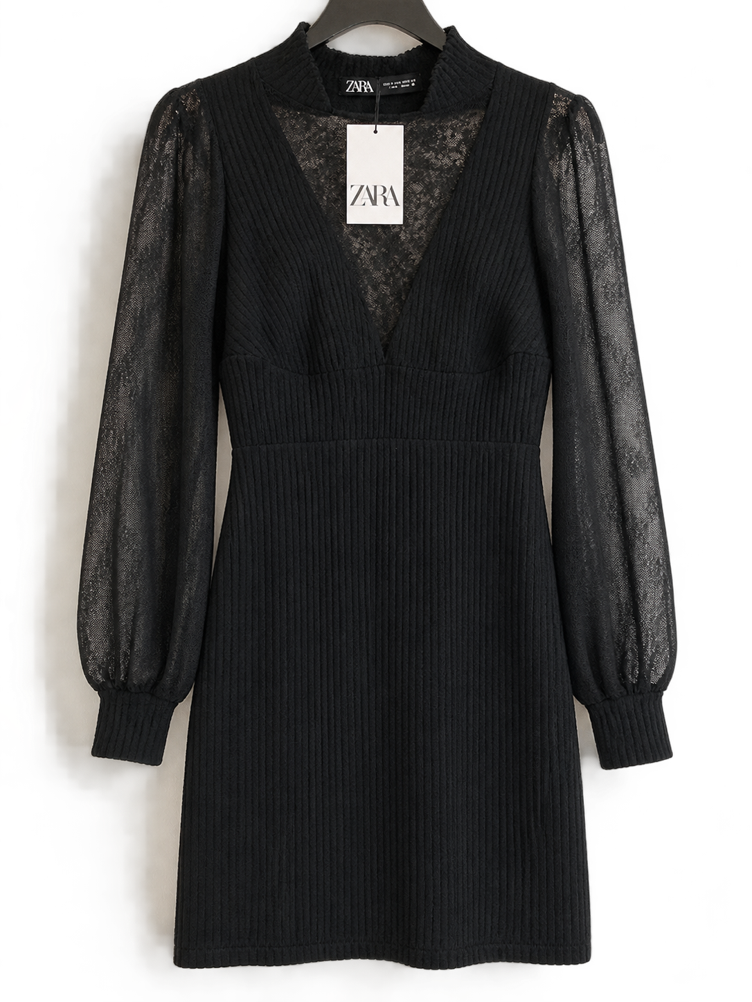 Zara robes noir — taille M, Zara, Noir, taille M, Bon état — occasion à Bir Touta (photo 2)
