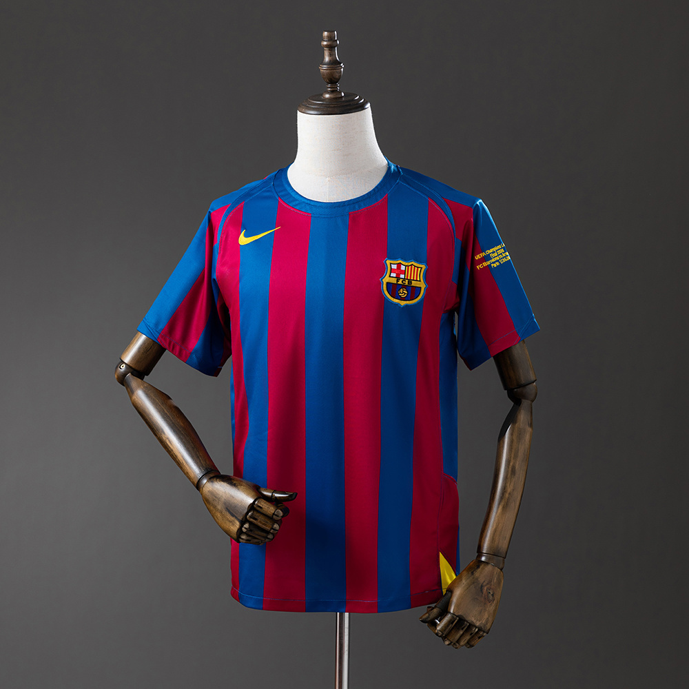 Camisa Barcelona Retrô | Temporada 05/06