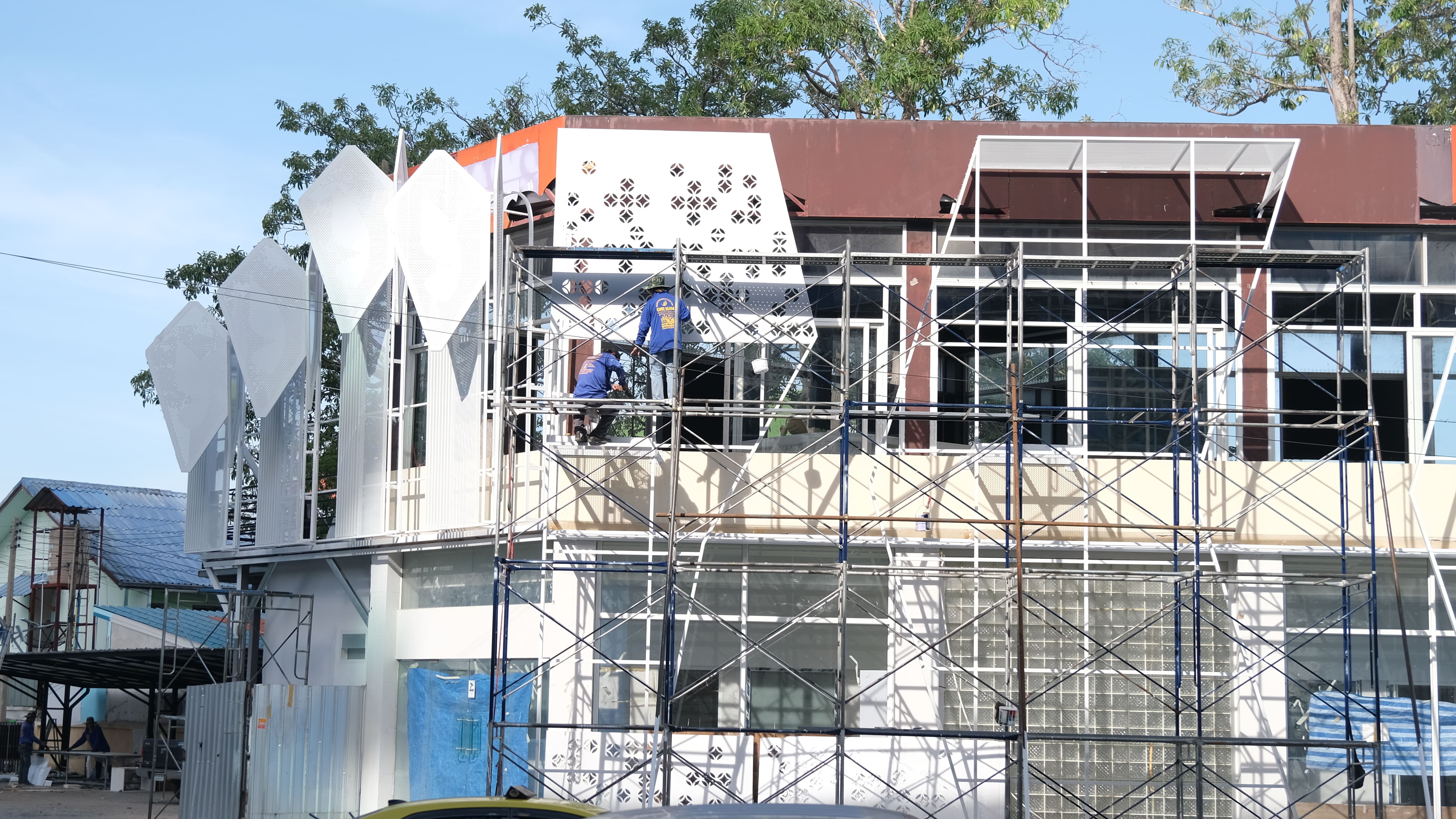 รายละเอียดอลูมิเนียมเจาะรู ปราสาทคลินิกทำฟัน