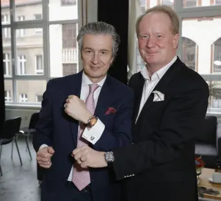 Thomas Meier, CEO von Glashütte Original zusammen mit dem Chefredakteur des UHREN-MAGAZINS Thomas Wanka