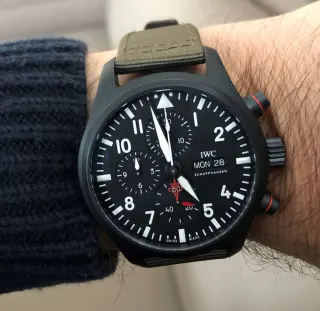 Die IWC Pilot’s Watch Chronograph Top Gun Edition „SFTI“ am Arm