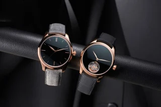 H. Moser & Cie Endeavour Centre Seconds Vantablack und Endeavour Tourbillon Concept Vantablack