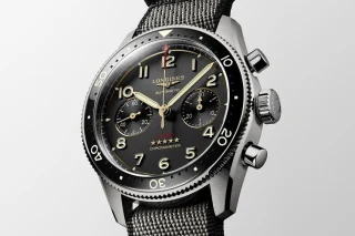 Longines Spirit Flyback Titan mit NATO-Band