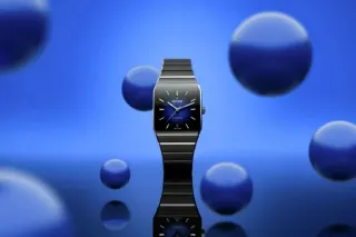 Rado: die Anatom in Blau