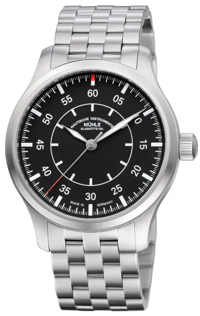 Mühle-Glashütte: Terrasport I Beobachter mit Edelstahlband und schwarzem Zifferblatt