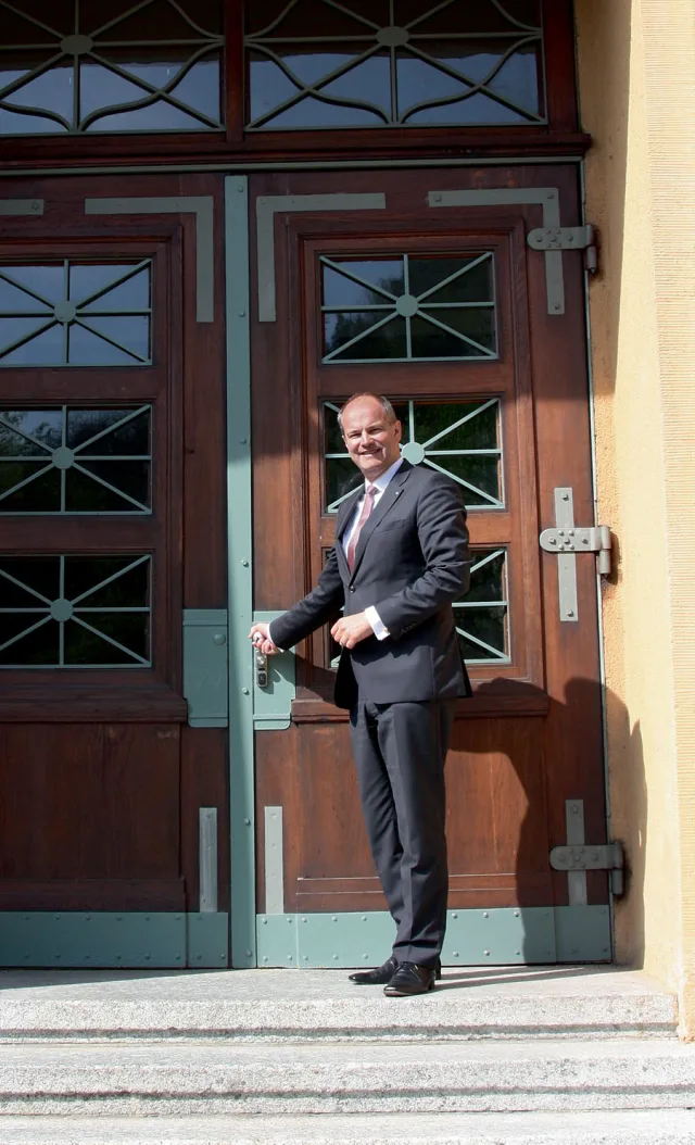 uhrenmarke-junghans-matthias-stotz.jpg uhrenmarke-junghans-matthias-stotz.jpg