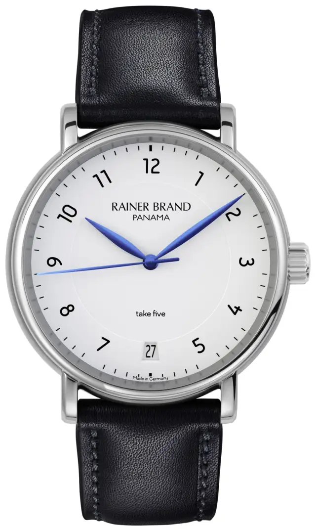 Aktuellestes Rainer-Brand-Modell: die Panama take five mit fünf Tagen Gangreserve, ab 4.400 Euro