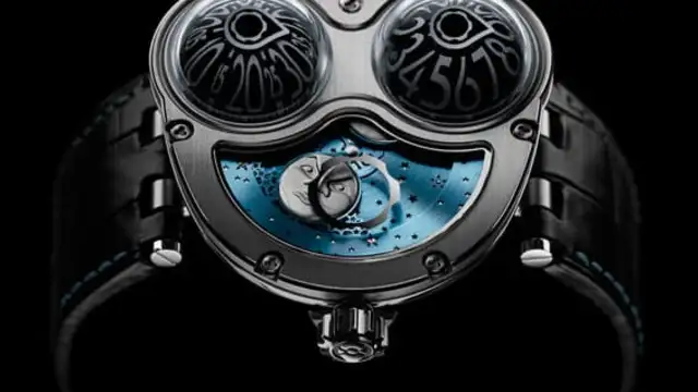 Die Moonmachine von MB & F mit kunstvoller Mondphasenanzeige