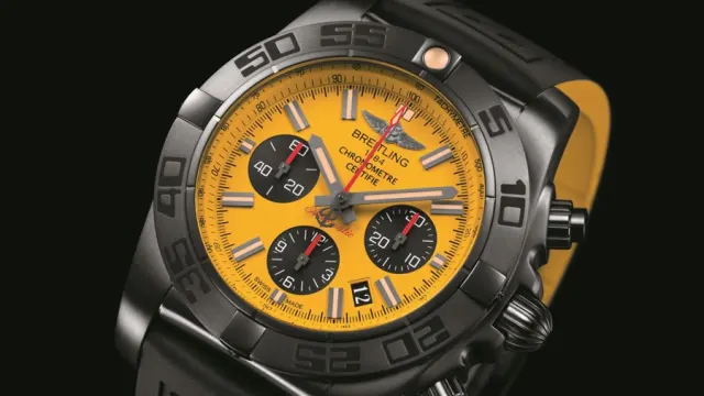 Kontrastreich: der Chronomat 44 Blacksteel Special Edition von Breitling