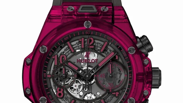 Hublot: Big Bang Unico Sapphire in Rot