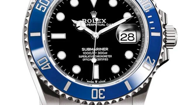 Rolex: Oyster Perpetual Submariner Date, Weißgold, schwarzes Zifferblatt, Referenz 126619LB