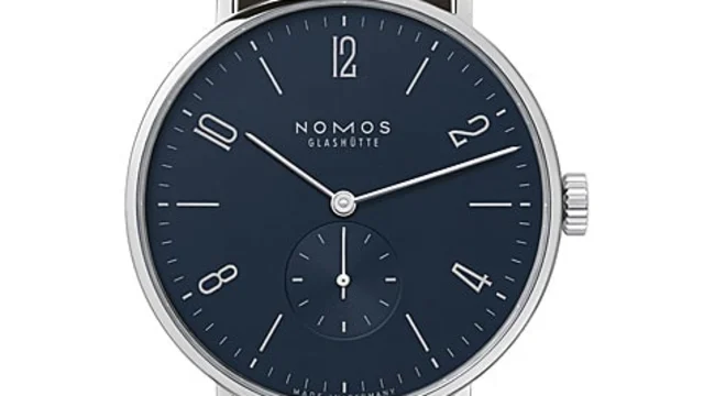 Nomos Glashütte: Tangente Nachtblau Goldene Unruh 2021