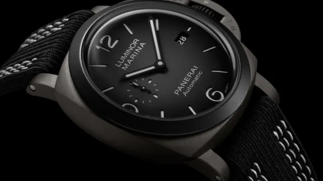 Panerai: Luminor Marina 44mm – Guillaume Néry Edition (PAM01122)