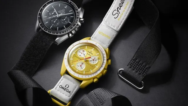 Swatch x Omega: die neue Speedmaster MoonSwatch Bioceramic und die Speedmaster Professional