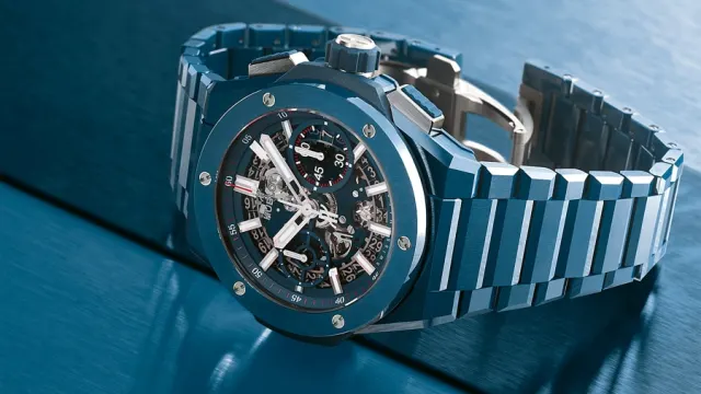 Hublot: Big Bang Blue Ceramic 