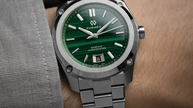 Formex: Essence 39 mm Malachite Automatic Chronometer