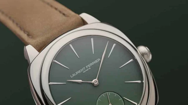 Laurent Ferrier: Square Micro-Rotor Evergreen