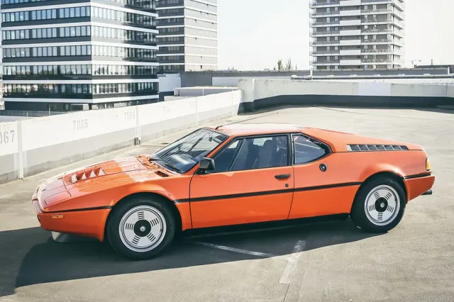 BMW-M1.jpg BMW-M1.jpg