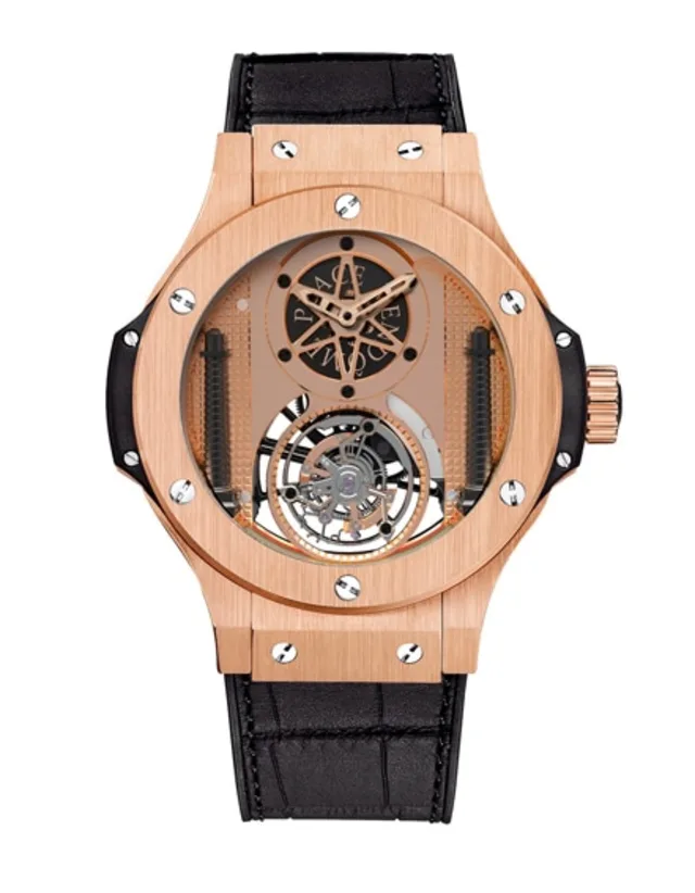 Die zwei Säulen auf dem Zifferblatt des Tourbillon Vendôme stehen für zwei Jahrhunderte Triumphsäule