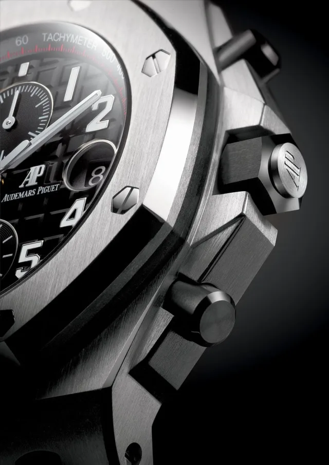 Audemars-Piguet-Royal-Oak-Offshore-Detail.jpg Audemars-Piguet-Royal-Oak-Offshore-Detail.jpg