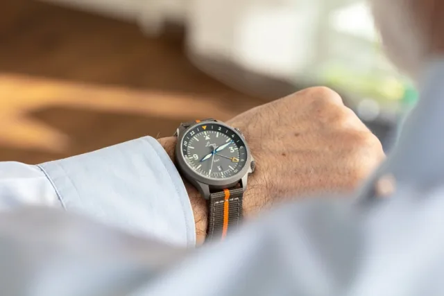 Hands on Laco Frankfurt GMT Schwarz WatchTime