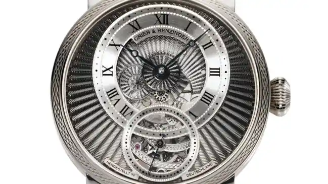 Grieb_Benzinger_GreyPolaris