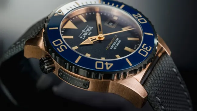 Davosa: Argonautic Bronze Limited Edition mit blauem Zifferblatt und blauer Keramiklünette