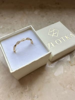 Złoty pierścionek 585 OBRĄCZKA CYRKONIE R.18 - miniatura 3