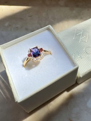 Złoty pierścionek 585 FIOLETOWY KAMIEŃ - miniatura 3