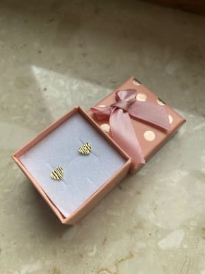 Złote kolczyki 333 SERCA DIAMENTOWANE - miniatura 5